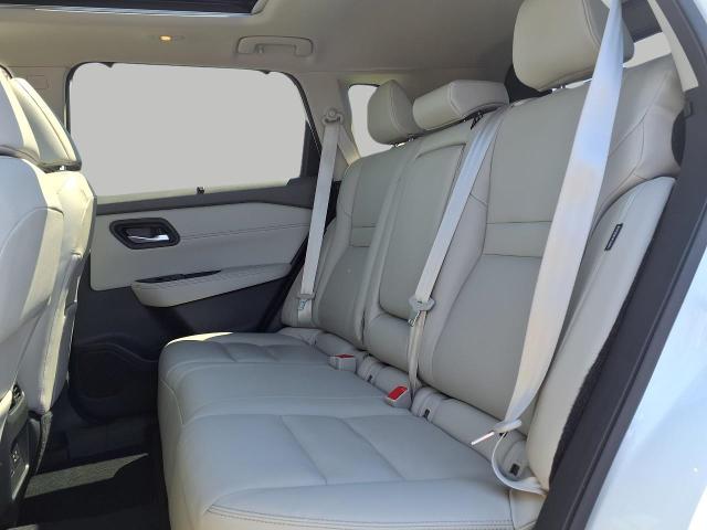 2022 Nissan Rogue Vehicle Photo in Oshkosh, WI 54904