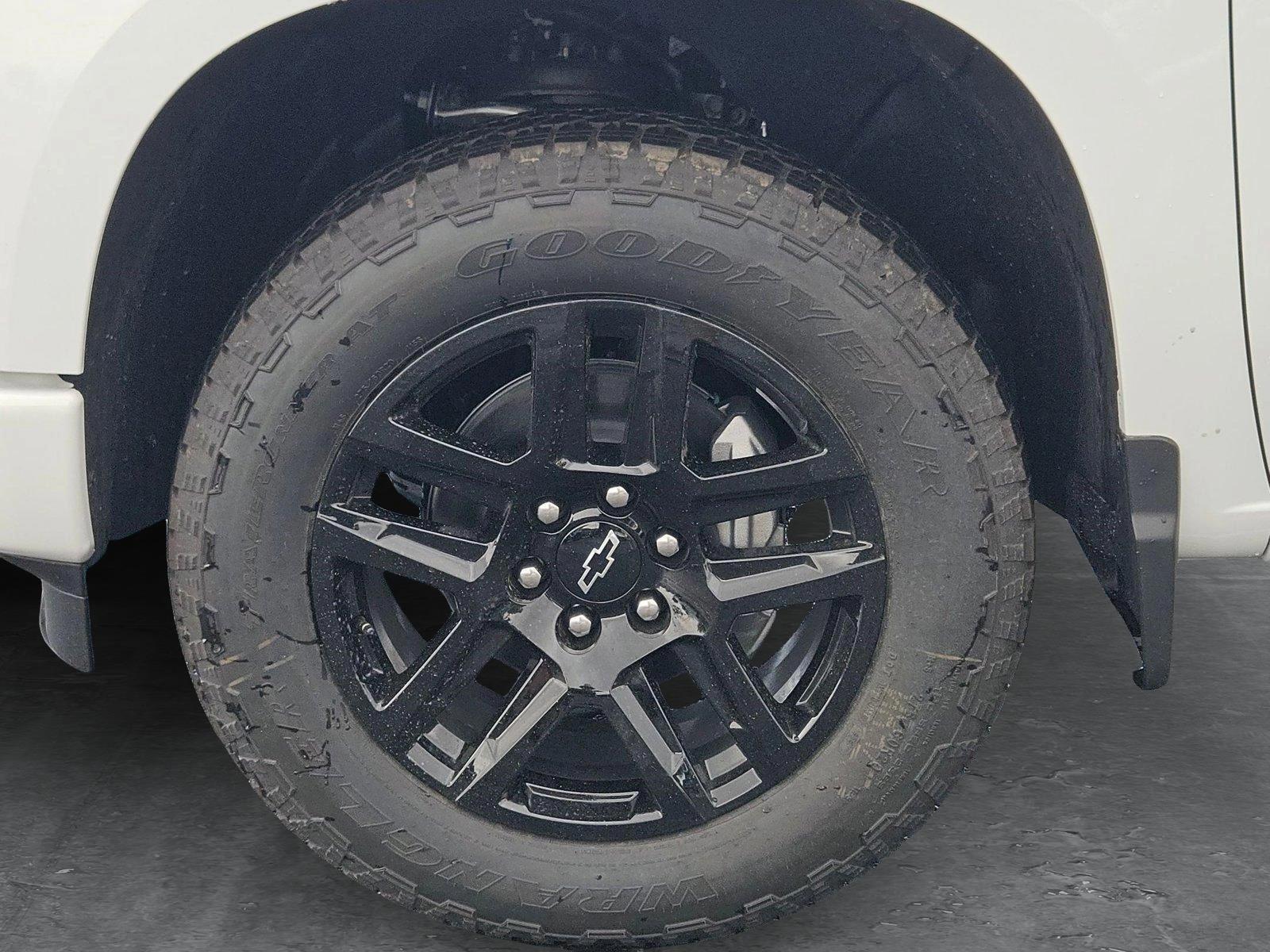 2025 Chevrolet Silverado 1500 Vehicle Photo in GILBERT, AZ 85297-0446