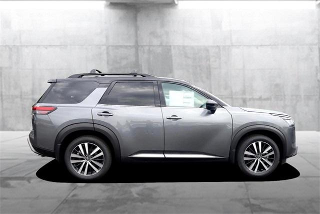2025 Nissan Pathfinder Vehicle Photo in Hazelwood, MO 63042