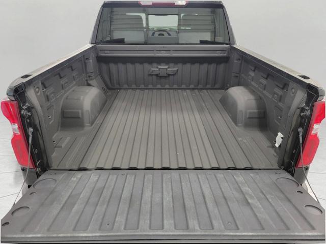 2021 Chevrolet Silverado 1500 Vehicle Photo in APPLETON, WI 54914-4656