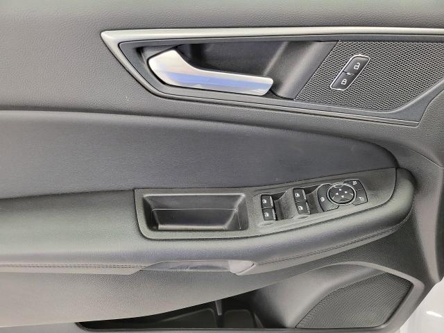 2024 Ford Edge Vehicle Photo in Neenah, WI 54956