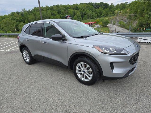 2022 Ford Escape Vehicle Photo in Pleasant Hills, PA 15236