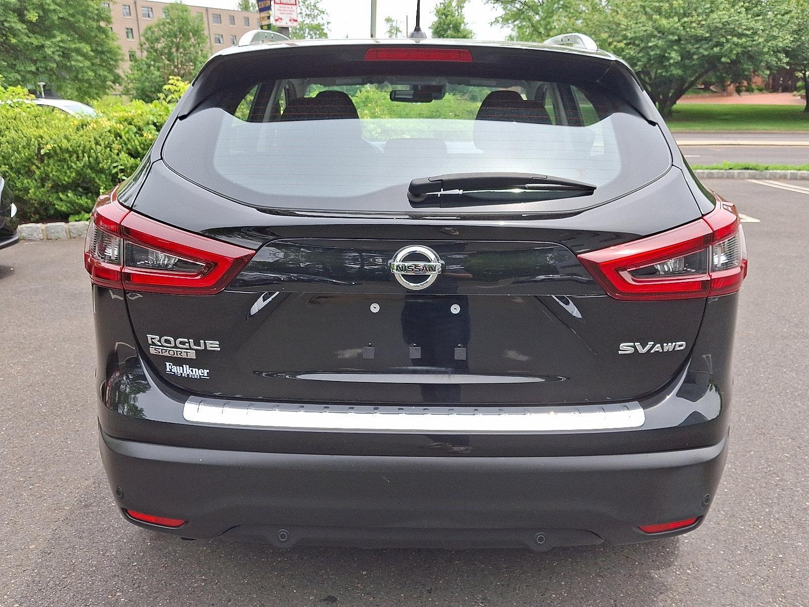 2022 Nissan Rogue Sport Vehicle Photo in Jenkintown, PA 19046