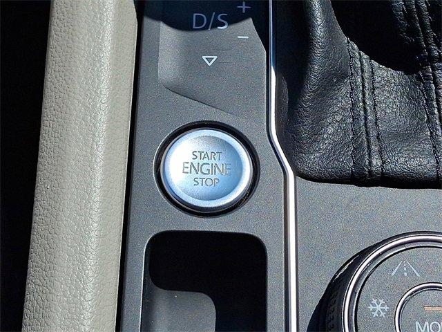 2019 Volkswagen Atlas Vehicle Photo in Willow Grove, PA 19090
