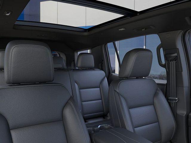 2025 Chevrolet Traverse Vehicle Photo in DANBURY, CT 06810-5034