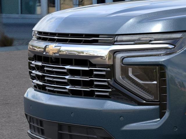 2025 Chevrolet Suburban Vehicle Photo in APPLETON, WI 54914-4656