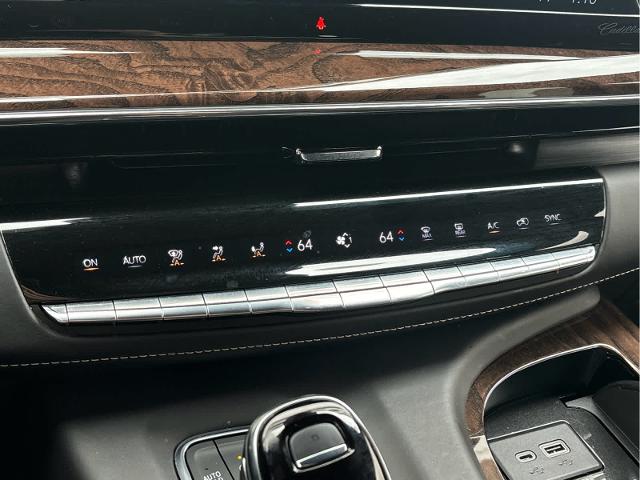2022 Cadillac Escalade ESV Vehicle Photo in Grapevine, TX 76051
