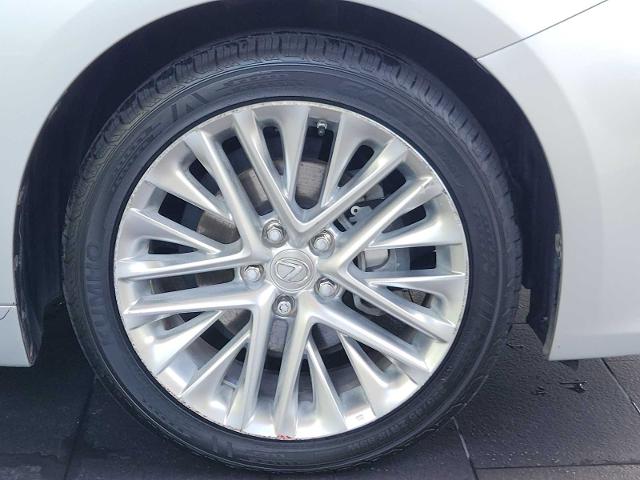 2013 Lexus ES 350 Vehicle Photo in HOUSTON, TX 77079