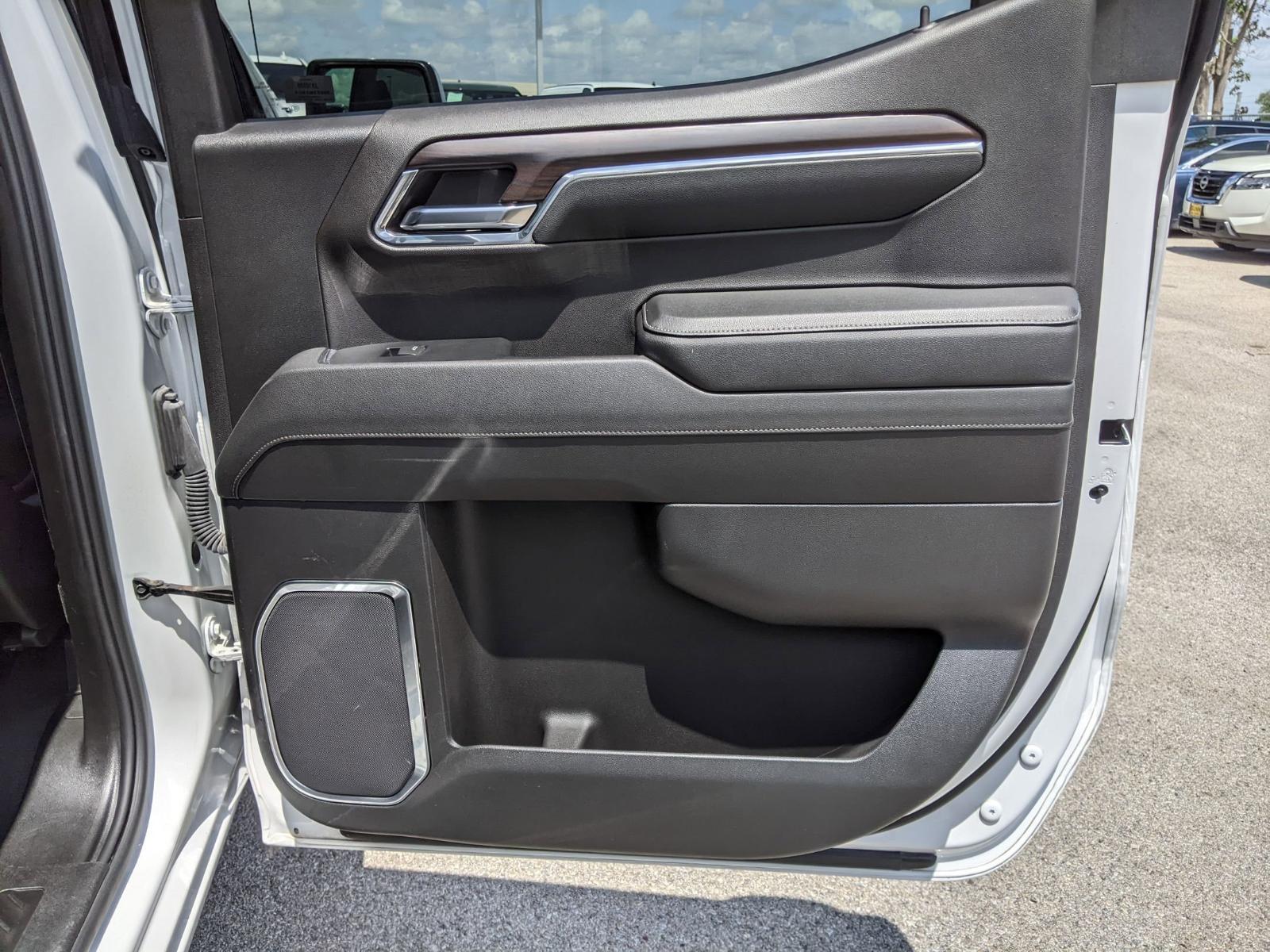 2024 GMC Sierra 1500 Vehicle Photo in Seguin, TX 78155