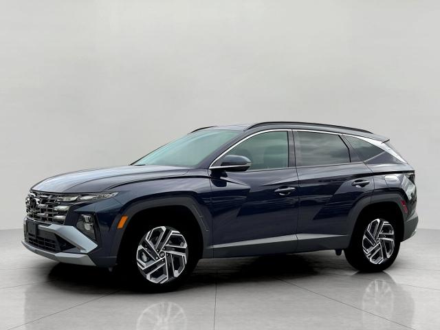 2025 Hyundai TUCSON Hybrid Vehicle Photo in Green Bay, WI 54304