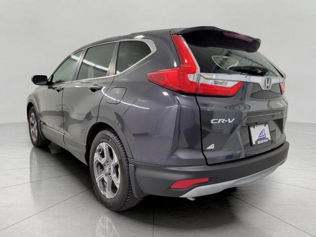 2017 Honda CR-V Vehicle Photo in Oshkosh, WI 54904