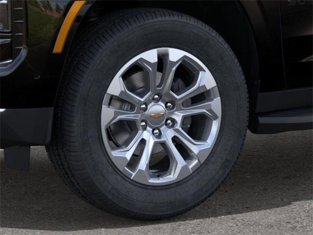 2025 Chevrolet Suburban Vehicle Photo in ENGLEWOOD, CO 80113-6708