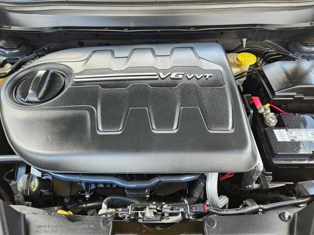 2016 Jeep Cherokee Vehicle Photo in DENTON, TX 76210-9321