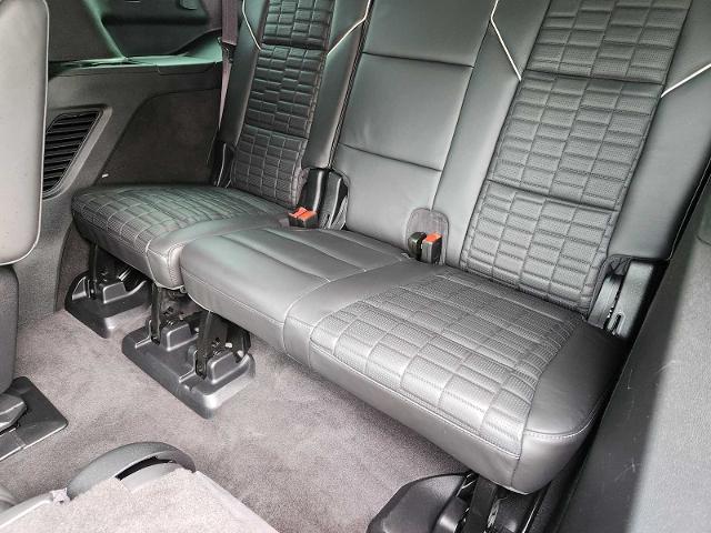 2024 Cadillac Escalade Vehicle Photo in DENTON, TX 76210-9321