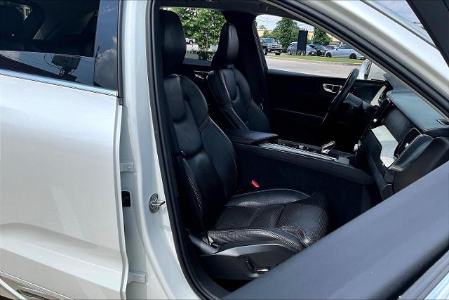 2022 Volvo XC60 Vehicle Photo in Houston, TX 77007