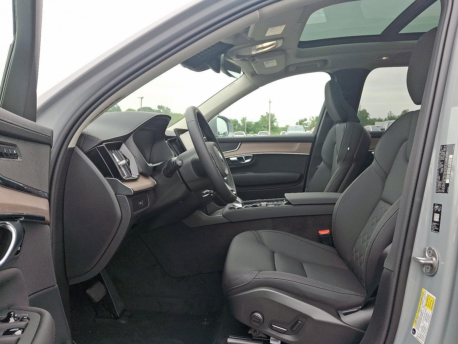 2026 Volvo XC90 Vehicle Photo in Trevose, PA 19053