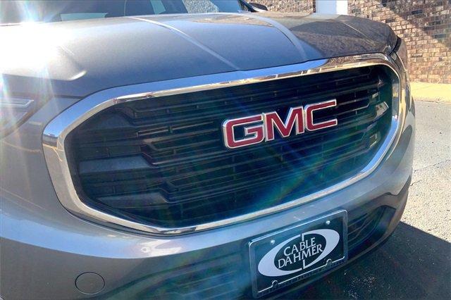 2020 GMC Terrain Vehicle Photo in TOPEKA, KS 66609-0000