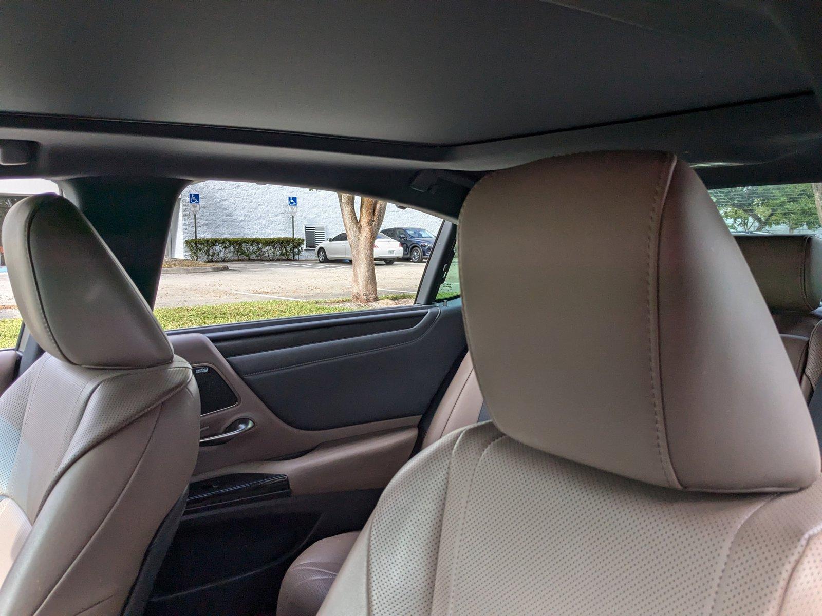 2022 Lexus ES 350 Vehicle Photo in West Palm Beach, FL 33417