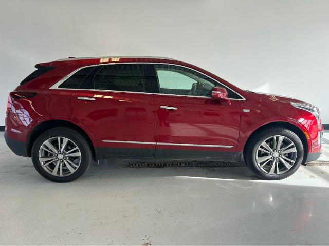 Used 2022 Cadillac XT5 Premium Luxury with VIN 1GYKNDRS4NZ125425 for sale in Lexington, IL