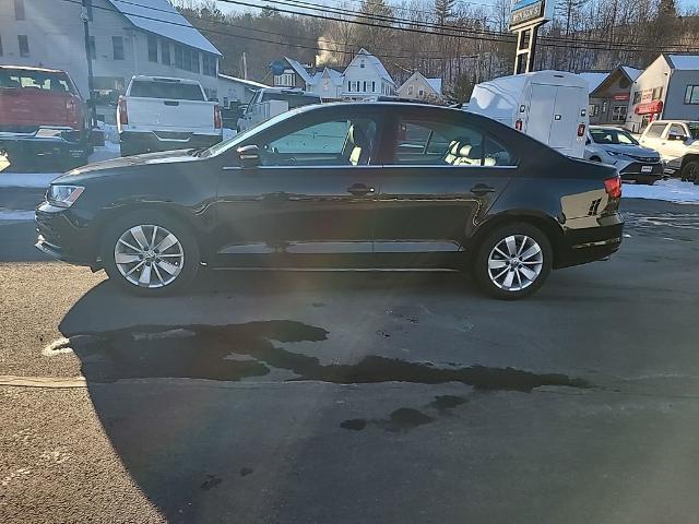 Used 2015 Volkswagen Jetta SE with VIN 3VWD07AJ1FM272643 for sale in Ludlow, VT