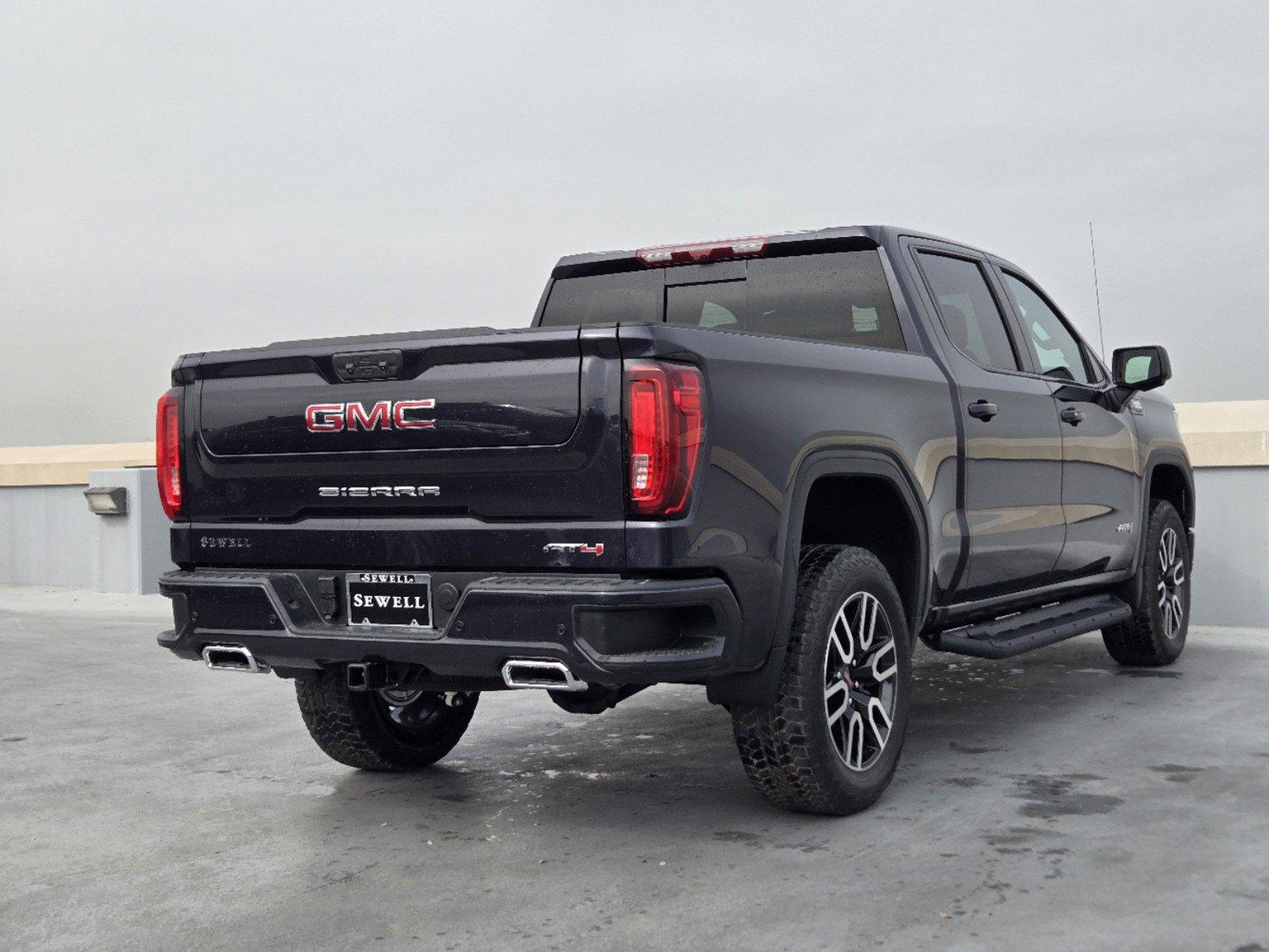 2025 GMC Sierra 1500 Vehicle Photo in DALLAS, TX 75209-3016