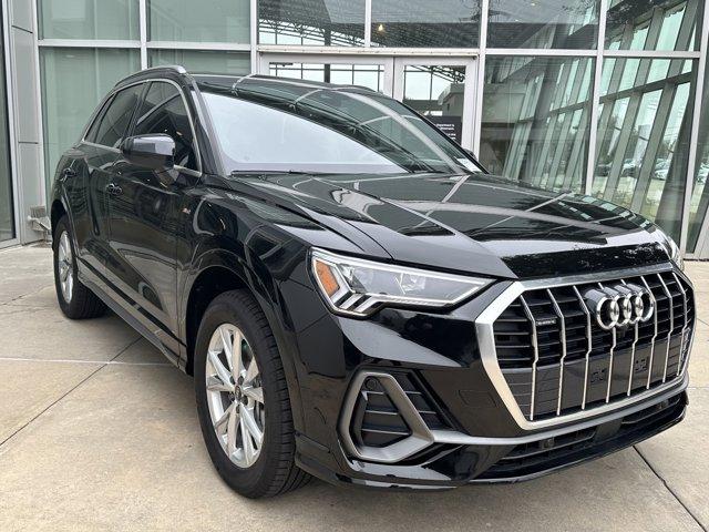 2025 Audi Q3 Vehicle Photo in HOUSTON, TX 77090