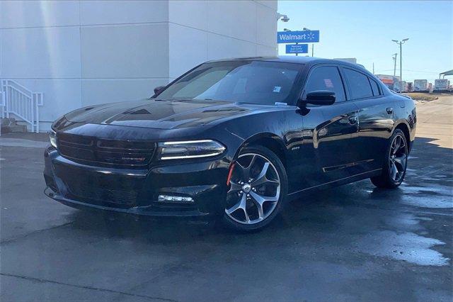 2017 Dodge Charger Vehicle Photo in TOPEKA, KS 66609-0000