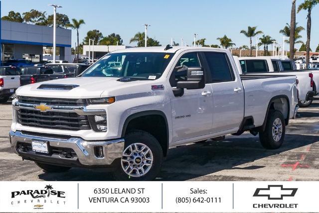 2025 Chevrolet Silverado 2500 HD Vehicle Photo in VENTURA, CA 93003-8585