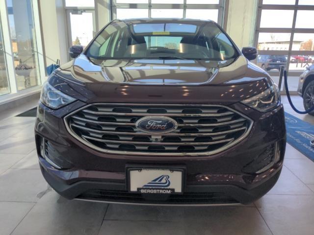 2020 Ford Edge Vehicle Photo in Green Bay, WI 54304