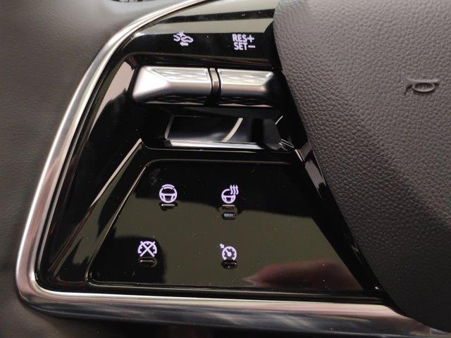 2025 Cadillac LYRIQ Vehicle Photo in PINEVILLE, NC 28134-8495