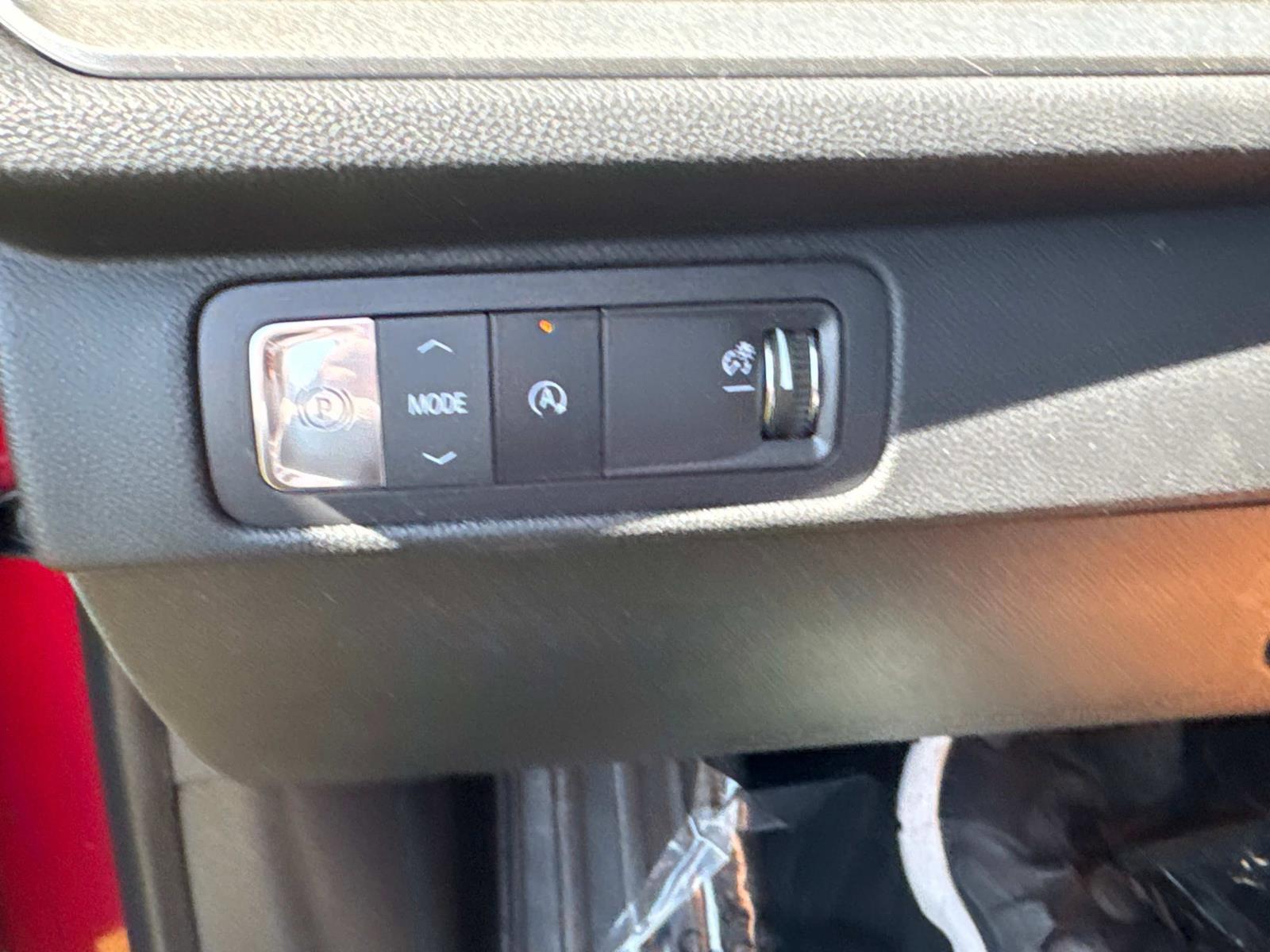 2025 Chevrolet Traverse Vehicle Photo in LOS ANGELES, CA 90007-3794