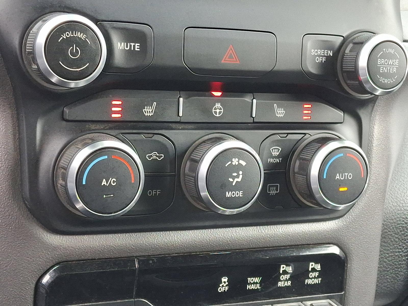 2019 Ram 1500 Vehicle Photo in BETHLEHEM, PA 18017-9401