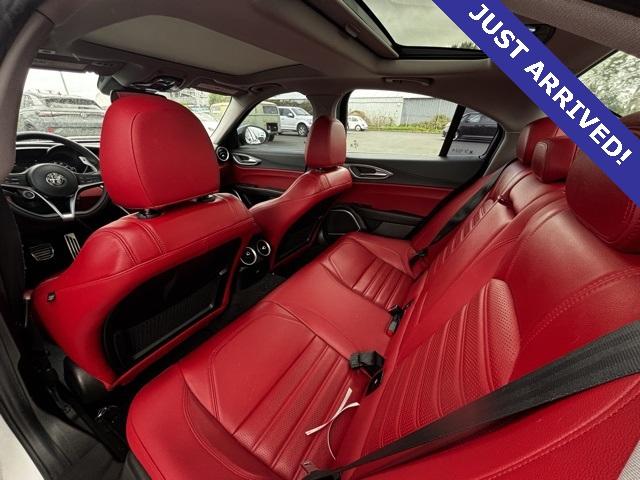 2019 Alfa Romeo Giulia Vehicle Photo in Puyallup, WA 98371