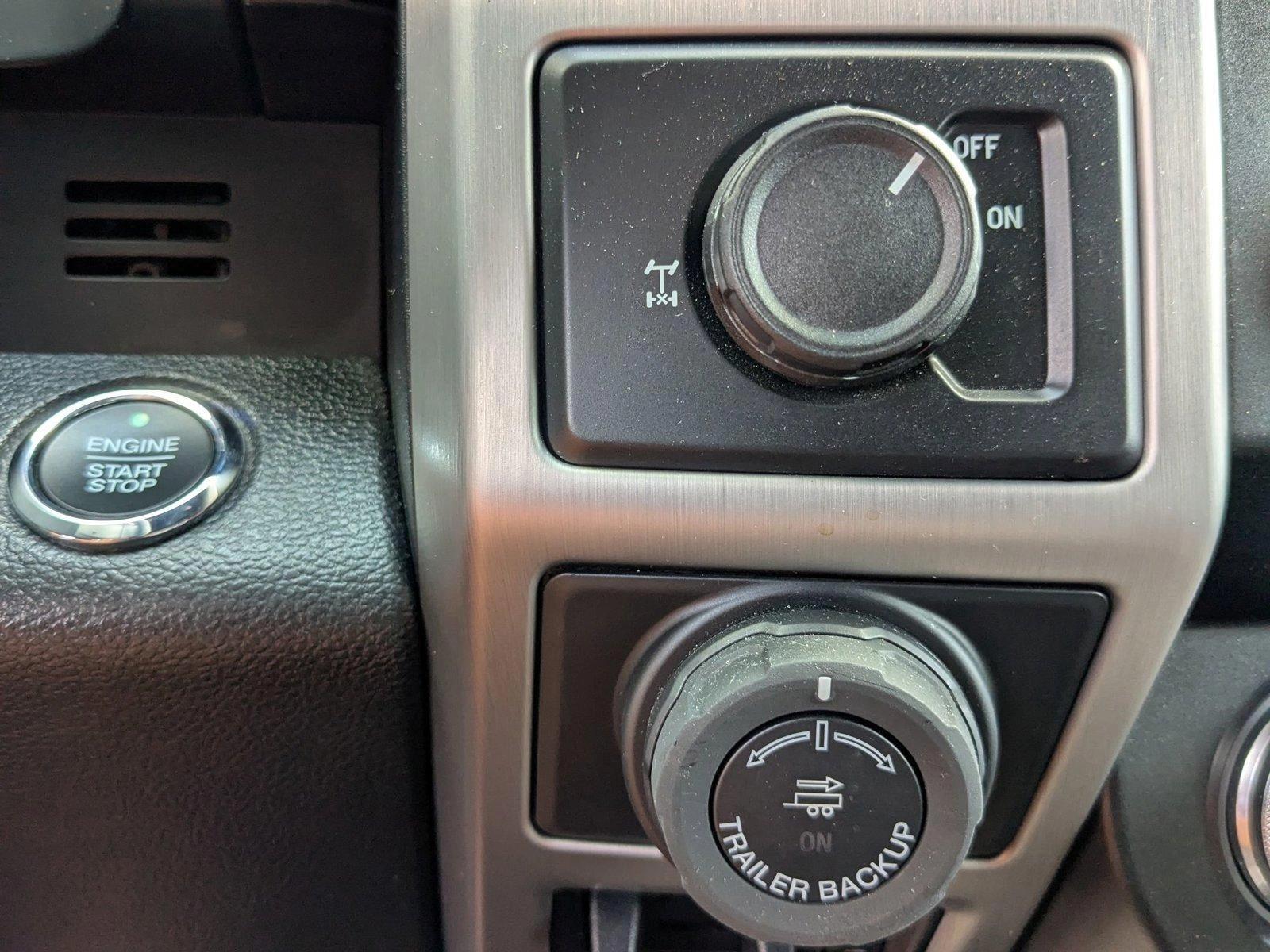 2019 Ford F-150 Vehicle Photo in St. Petersburg, FL 33713