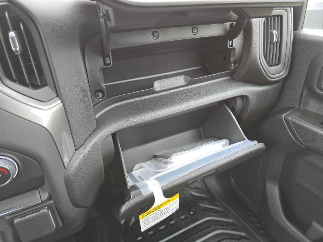 2025 Chevrolet Silverado 3500 HD Chassis Cab Vehicle Photo in INDEPENDENCE, MO 64055-1314