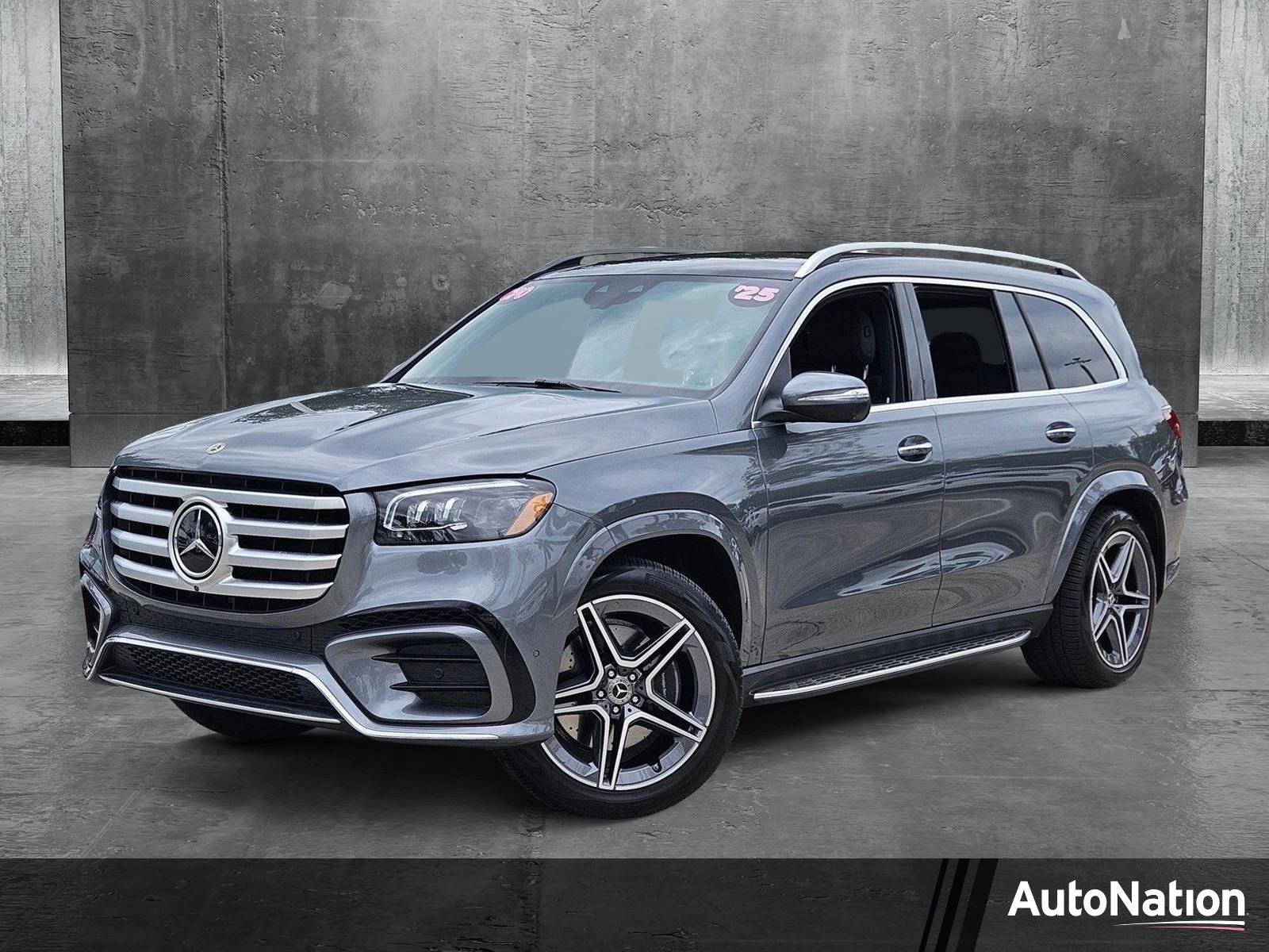 2025 Mercedes-Benz GLS Vehicle Photo in Pembroke Pines , FL 33027