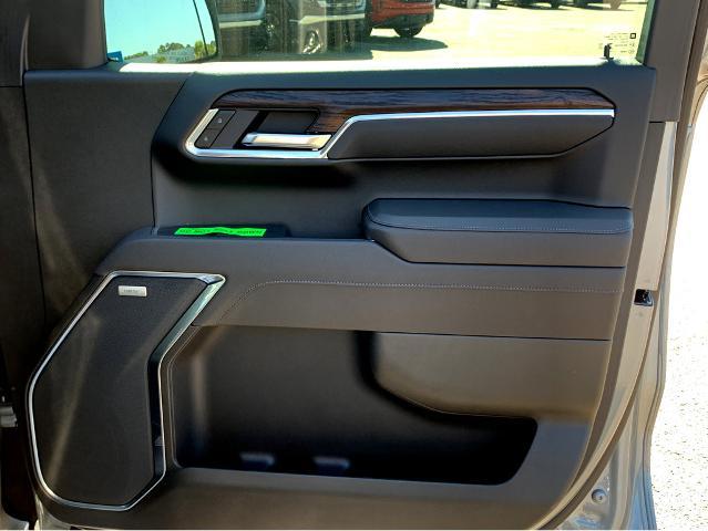 2025 GMC Sierra 1500 Vehicle Photo in BEAUFORT, SC 29906-4218