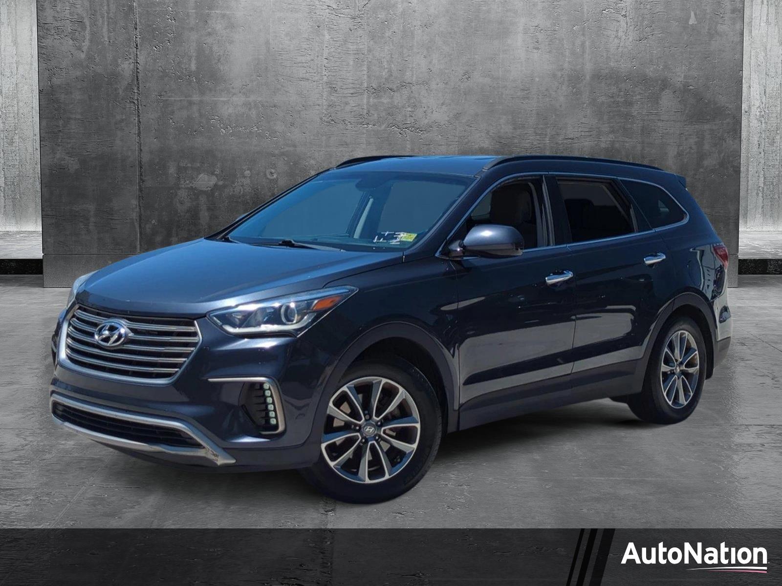 2017 Hyundai SANTA FE Vehicle Photo in Pembroke Pines, FL 33027