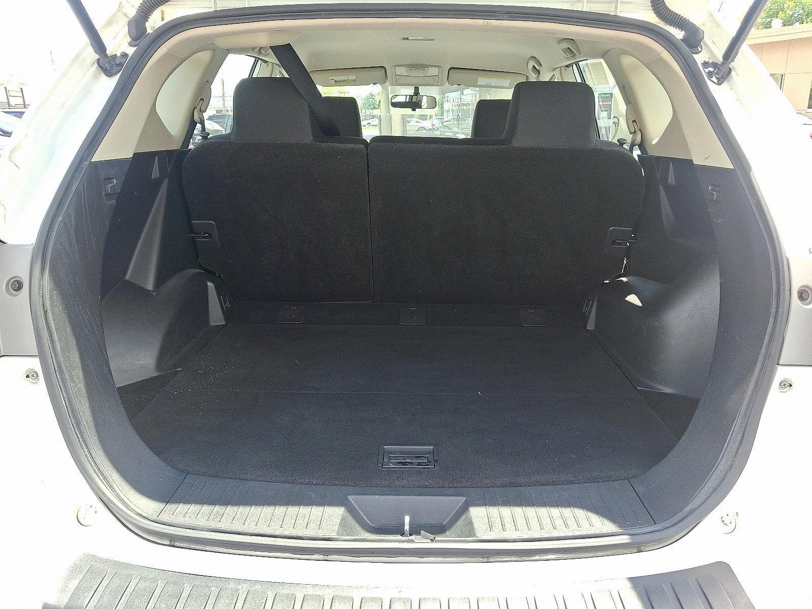 2015 Nissan Rogue Select Vehicle Photo in Harrisburg, PA 17111