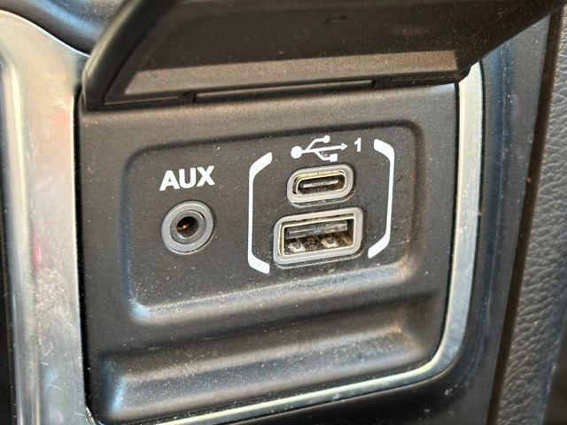 2021 Jeep Wrangler Vehicle Photo in Pleasant Hills, PA 15236