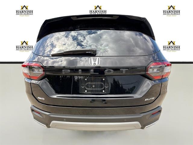 2024 Honda Pilot Vehicle Photo in EVERETT, WA 98203-5662