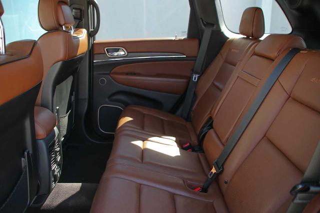 2016 Jeep Grand Cherokee Vehicle Photo in SUGAR LAND, TX 77478