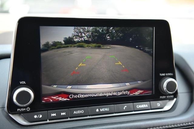 2023 Nissan Rogue Vehicle Photo in Ballwin, MO 63011