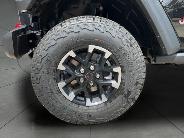 2025 Jeep Gladiator Vehicle Photo in Kaukauna, WI 54130