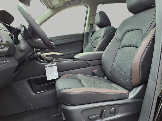 2025 Nissan Pathfinder Vehicle Photo in Oshkosh, WI 54904