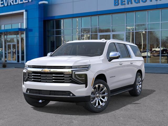 2025 Chevrolet Suburban Vehicle Photo in APPLETON, WI 54914-4656