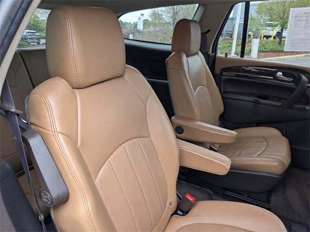 2017 Buick Enclave Vehicle Photo in ENGLEWOOD, CO 80113-6708