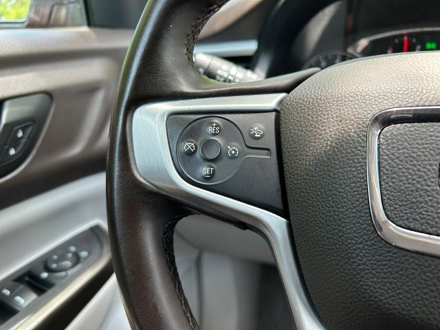 2023 GMC Acadia Vehicle Photo in Statesboro, GA 30458