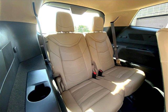 2024 Cadillac XT6 Vehicle Photo in KANSAS CITY, MO 64114-4545