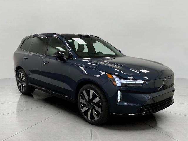 2025 Volvo EX90 Vehicle Photo in Neenah, WI 54956